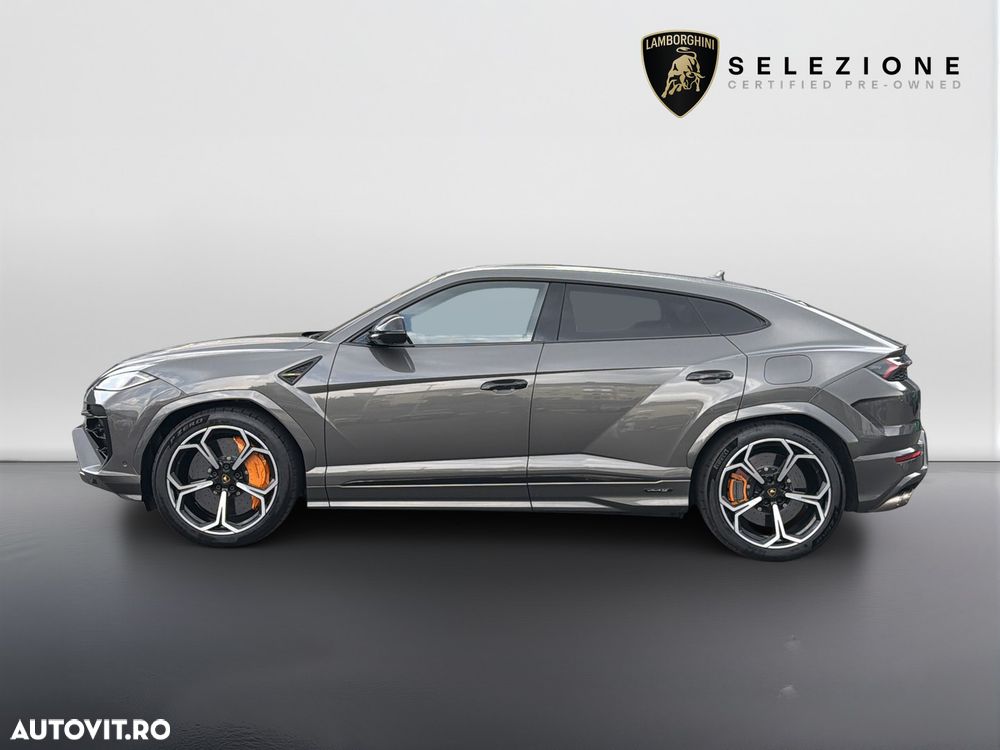 Lamborghini URUS - 3
