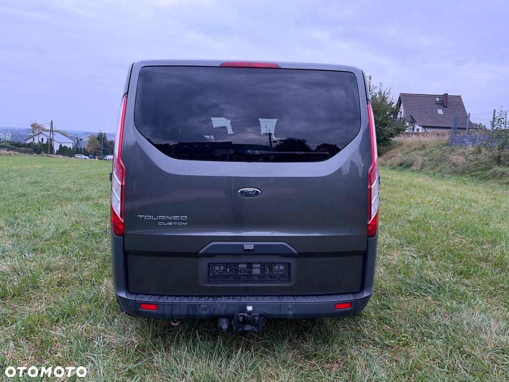 Ford Tourneo Custom 2.0 TDCi L1 Trend - 6