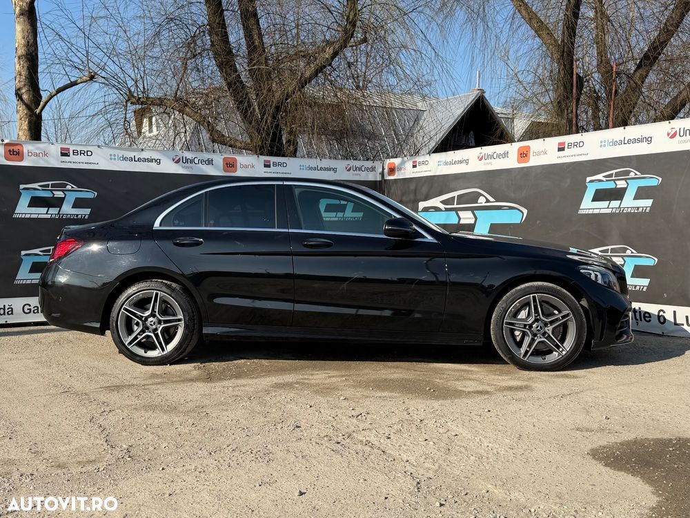 Mercedes-Benz C 220 d 4Matic 9G-TRONIC AMG Line - 35