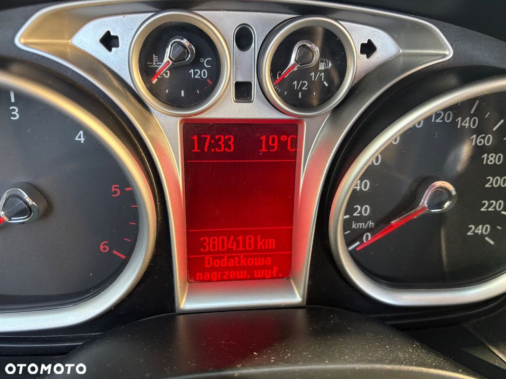 Ford Focus - 29