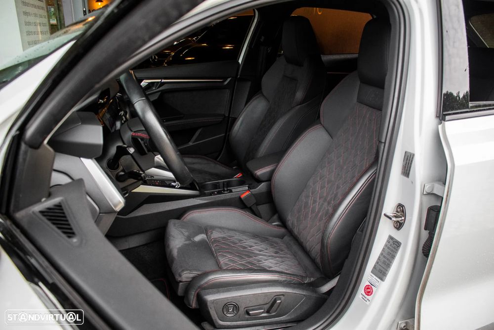 Audi A3 Sportback 45 TFSIe S tronic S line - 32