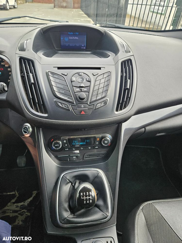 Ford Kuga 2.0 TDCi Titanium - 5