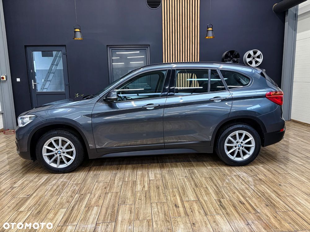 BMW X1 sDrive18d Advantage - 11