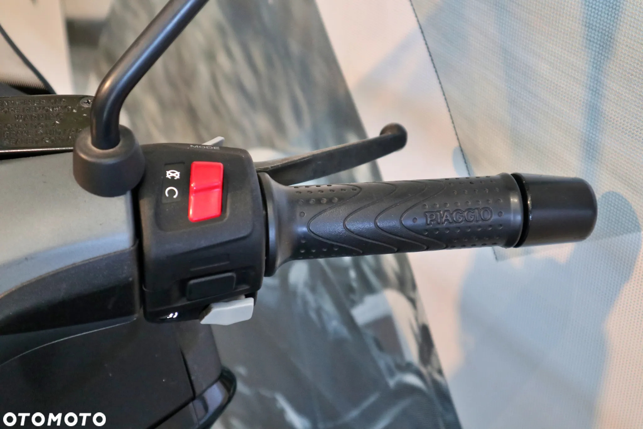 Piaggio X10 - 8