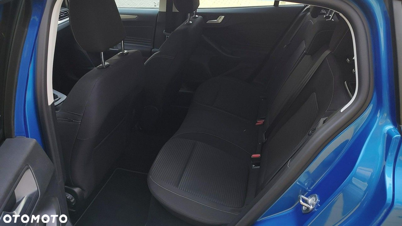 Ford Focus - 19