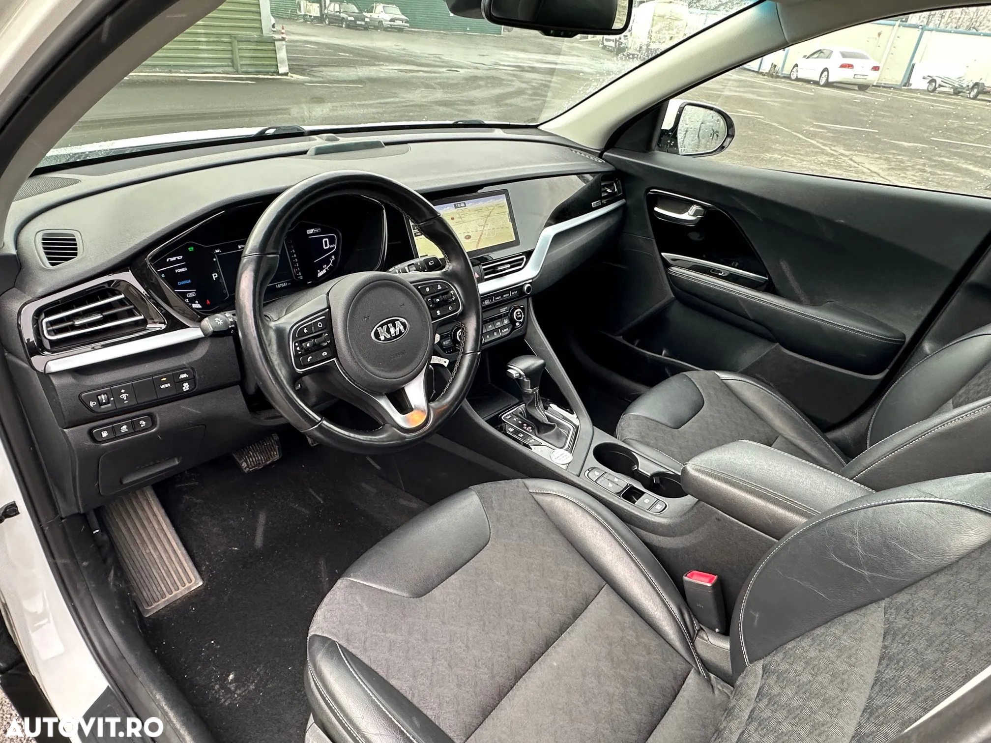 Kia Niro 1.6 GDI PHEV 2WD Aut. Vision - 9