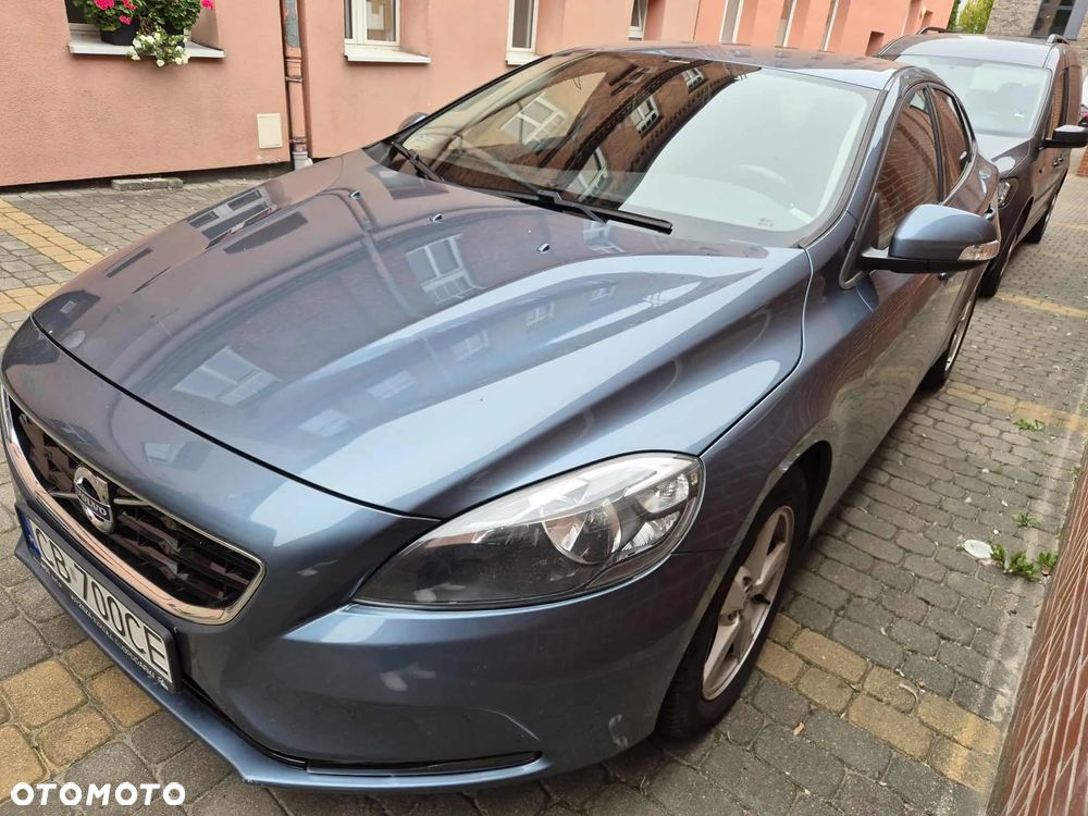 Volvo V40 D3 Momentum - 9