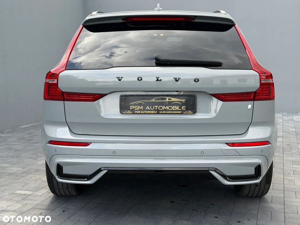 Volvo XC 60 B4 D Plus Dark - 10