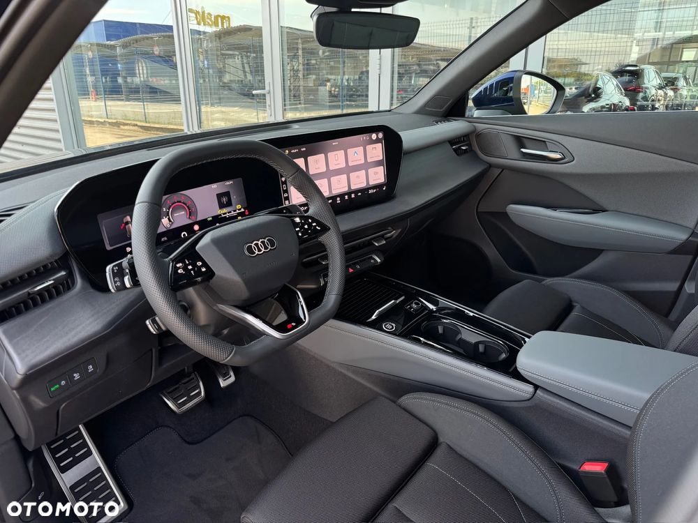 Audi Q3 TFSI mHEV 110 kW S tronic - 12