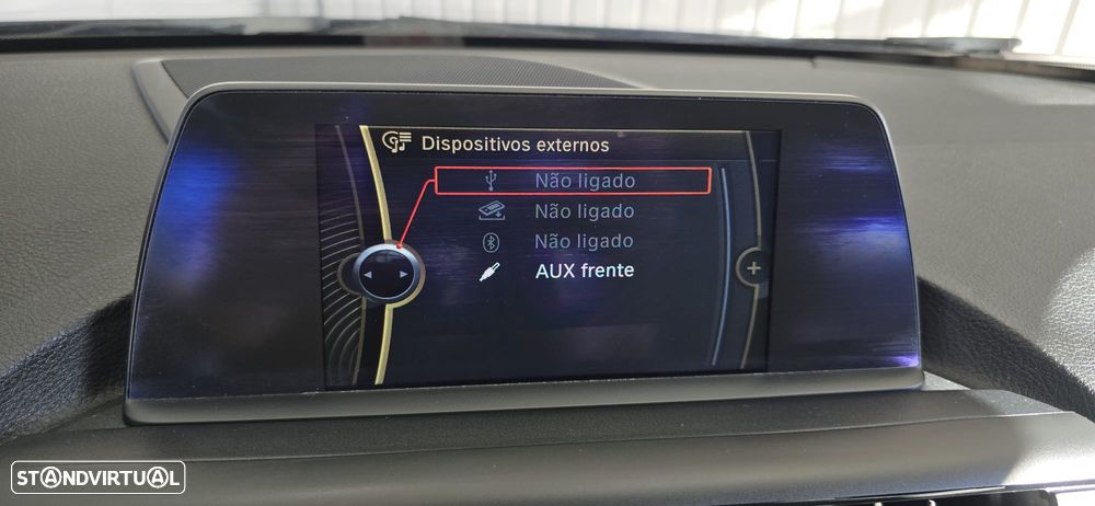 BMW 116 d Pack M - 33