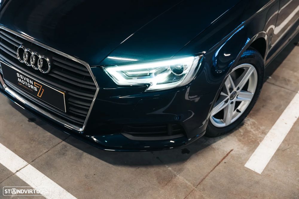 Audi A3 Limousine 30 TDI Design - 7