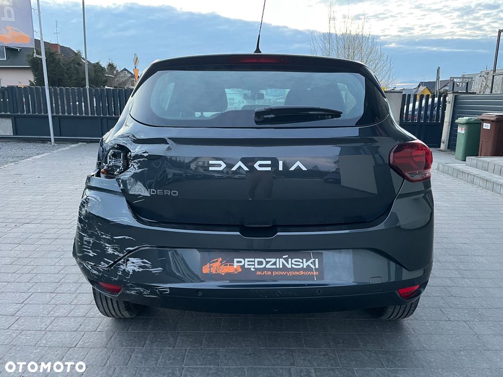 Dacia Sandero - 5