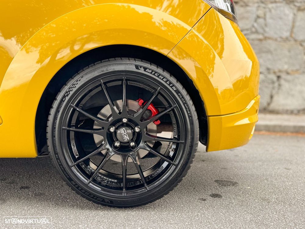 Renault Mégane Coupe 2.0 T 16V RS - 15