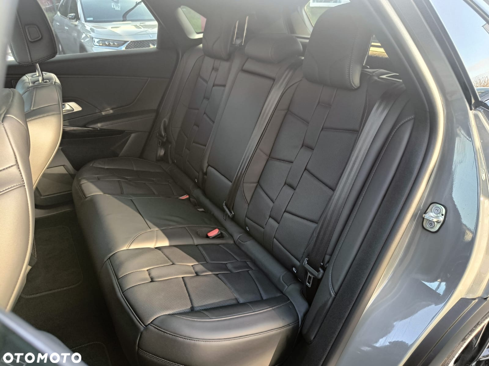 DS Automobiles DS 7 Crossback 1.6 E-Tense Opera - 11