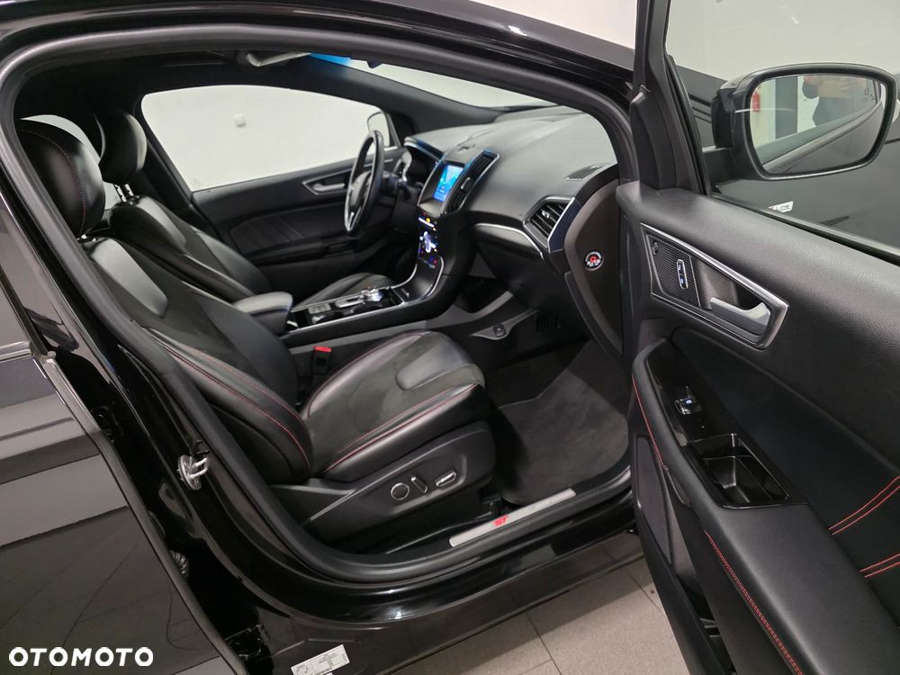 Ford Edge 2.0 EcoBlue Twin-Turbo 4WD ST-Line - 29