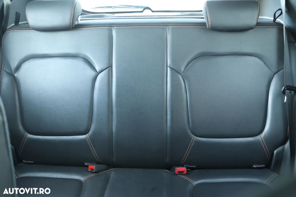 Dacia Spring Comfort Plus - 13