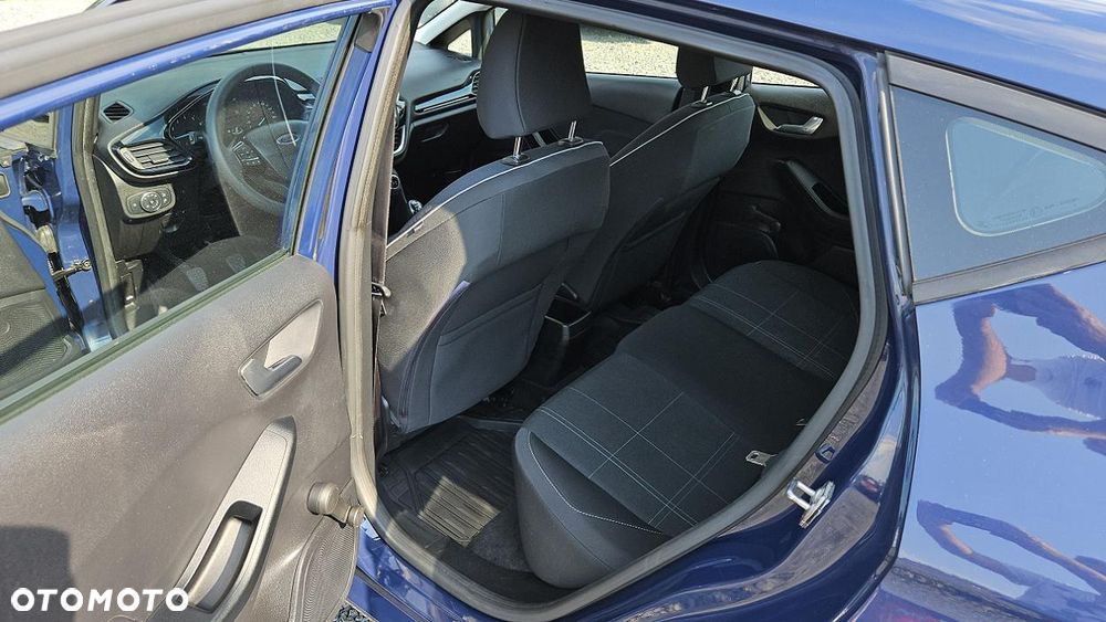 Ford Fiesta 1.1 Trend - 30