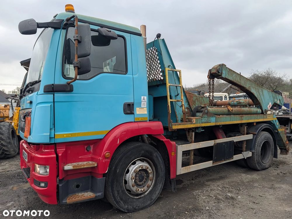 MAN TGM 18.250 4x2 BRAMOWIEC HYVA - 2