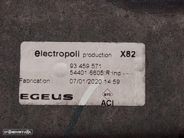 Charriot Dianteiro Renault Trafic Iii Caixa (Fg_) - 3