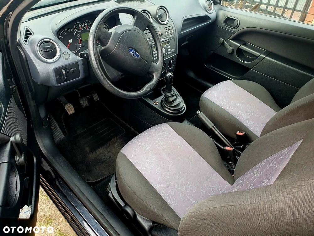 Ford Focus - 16