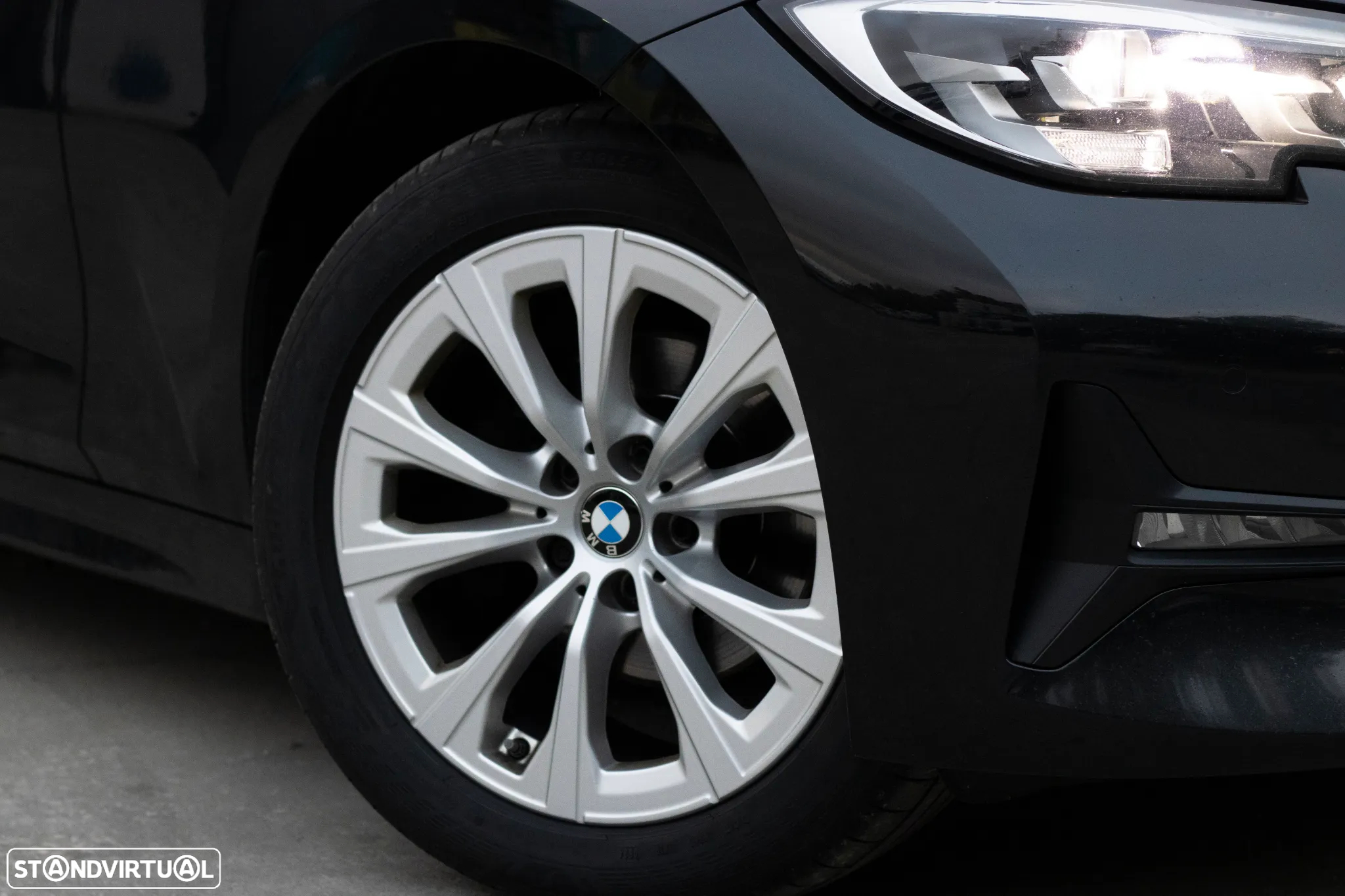 BMW 318 d Touring Auto - 3