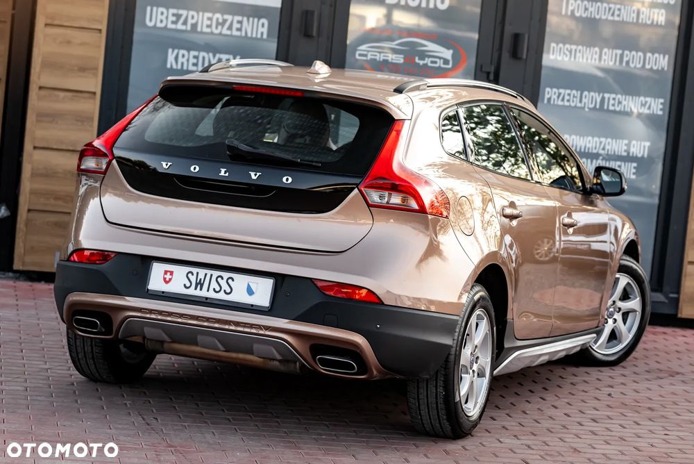 Volvo V40 Cross Country T5 AWD Geartronic Summum - 8