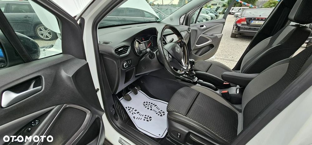 Opel Crossland X - 21
