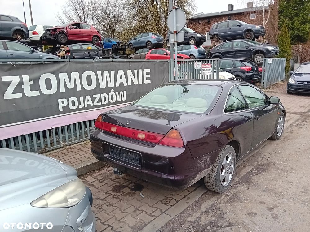 *HONDA ACCORD COUPE* Samochód na części - 3