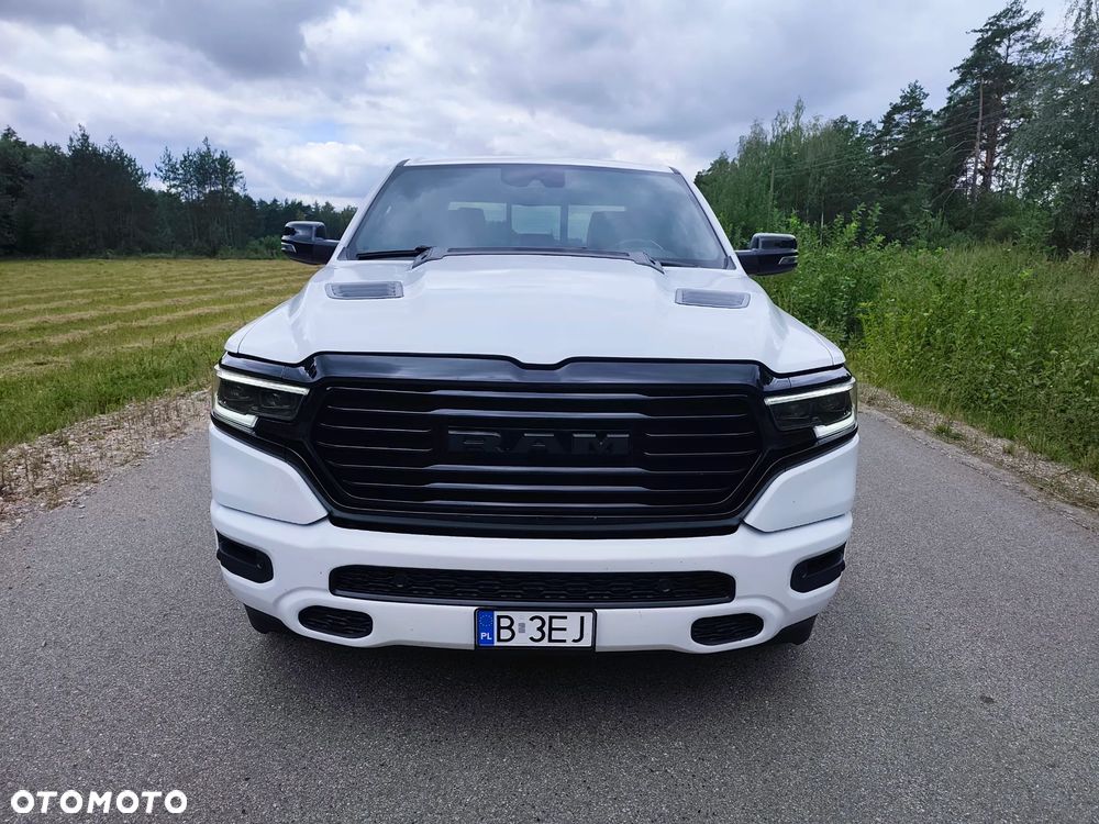 RAM 1500 5.7 Crew Cab Laramie - 16