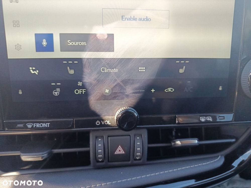Lexus NX 350h Prestige 2WD - 23