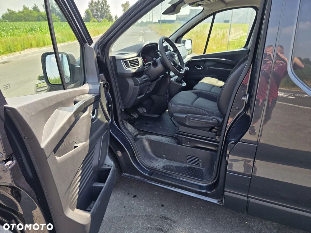 Renault Trafic - 9