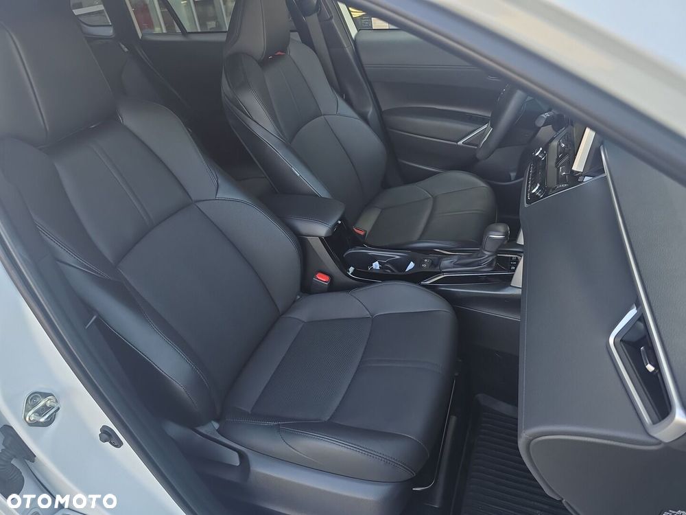 Toyota Corolla Cross 2.0 Hybrid Executive AWD - 13
