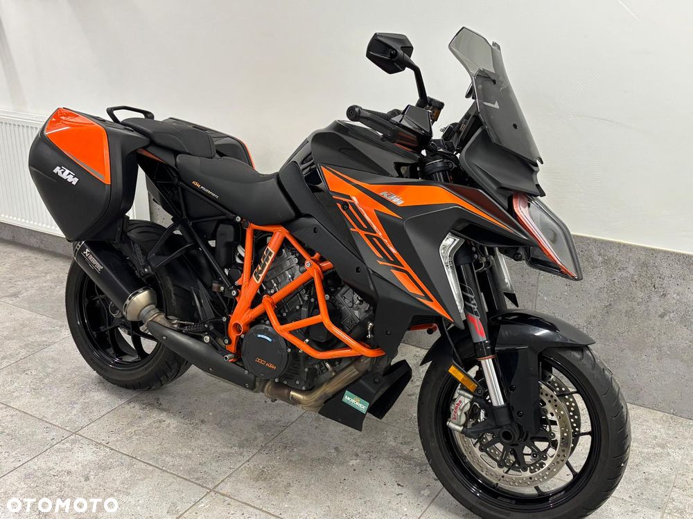 KTM Super Duke - 10