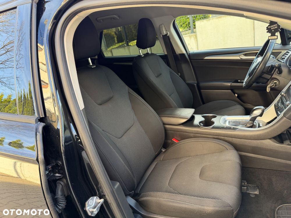 Ford Mondeo - 17