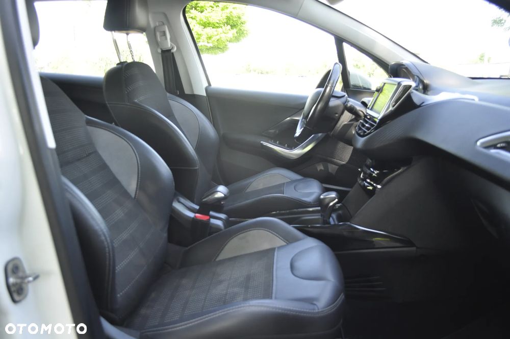 Peugeot 2008 - 22