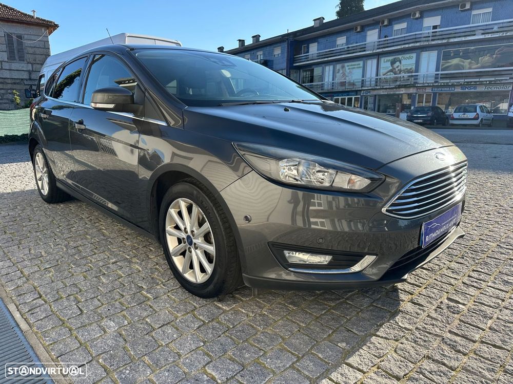 Ford Focus 1.0 SCTi Titanium - 5