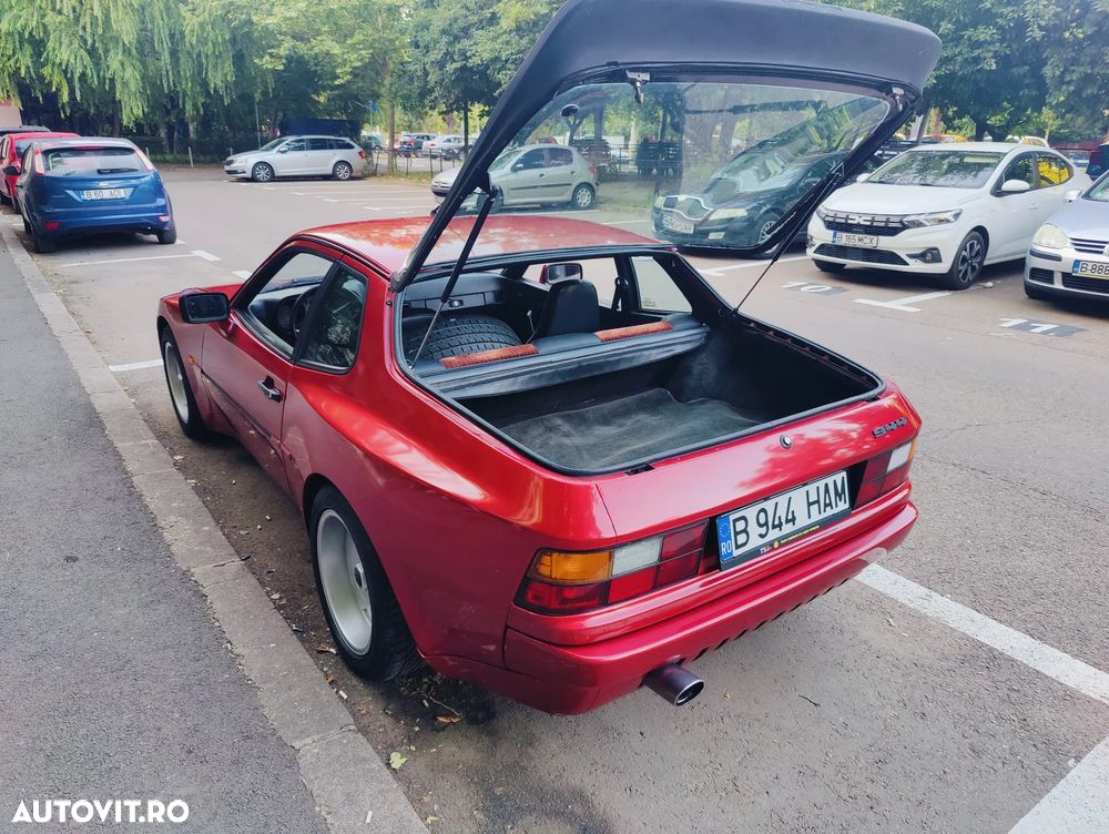Porsche 944 - 9