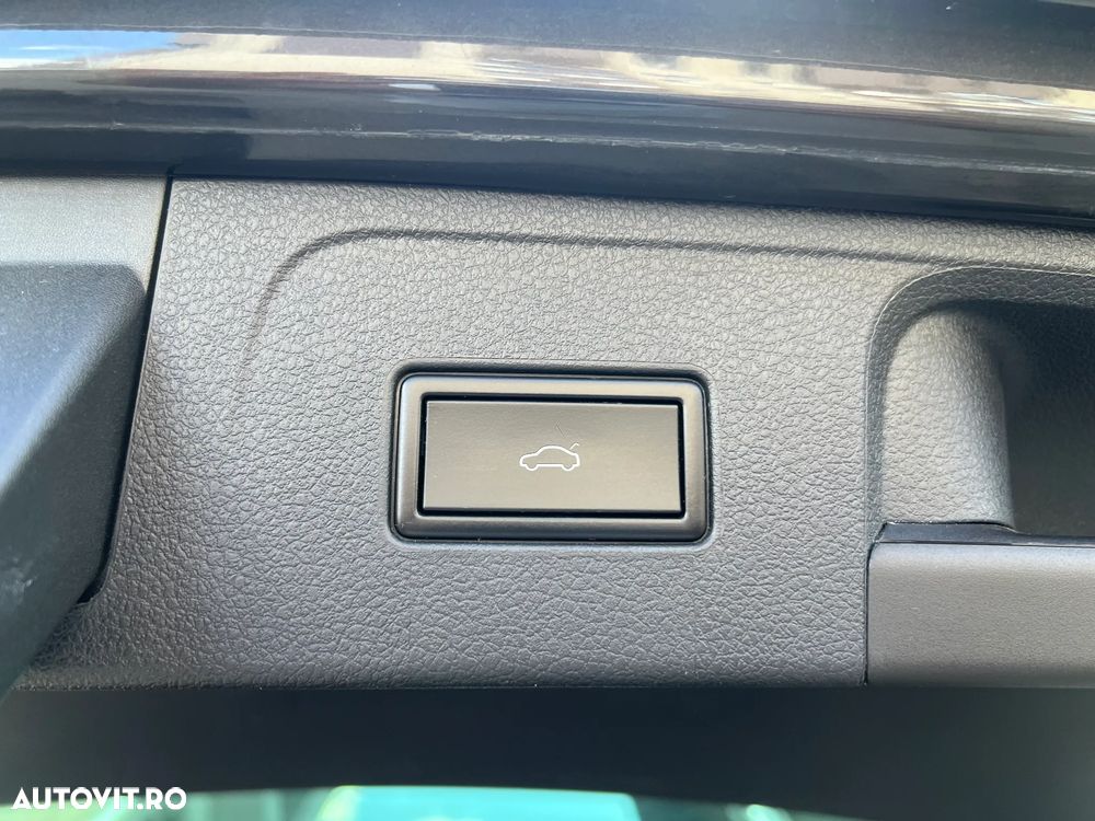 Volkswagen Passat - 18