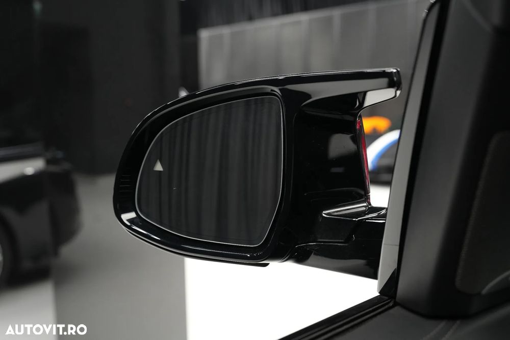 BMW X7 M60i xDrive AT MHEV - 31