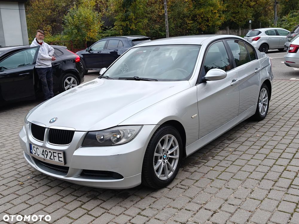 BMW Seria 3 318d - 13
