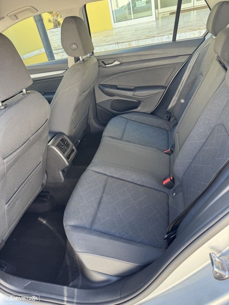 VW Golf 1.5 eTSI Style DSG - 10