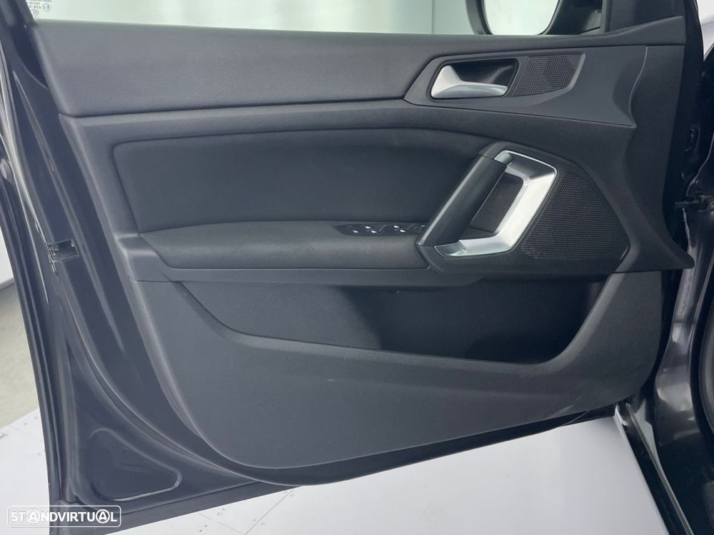 Peugeot 308 SW 1.5 BlueHDi Style - 22