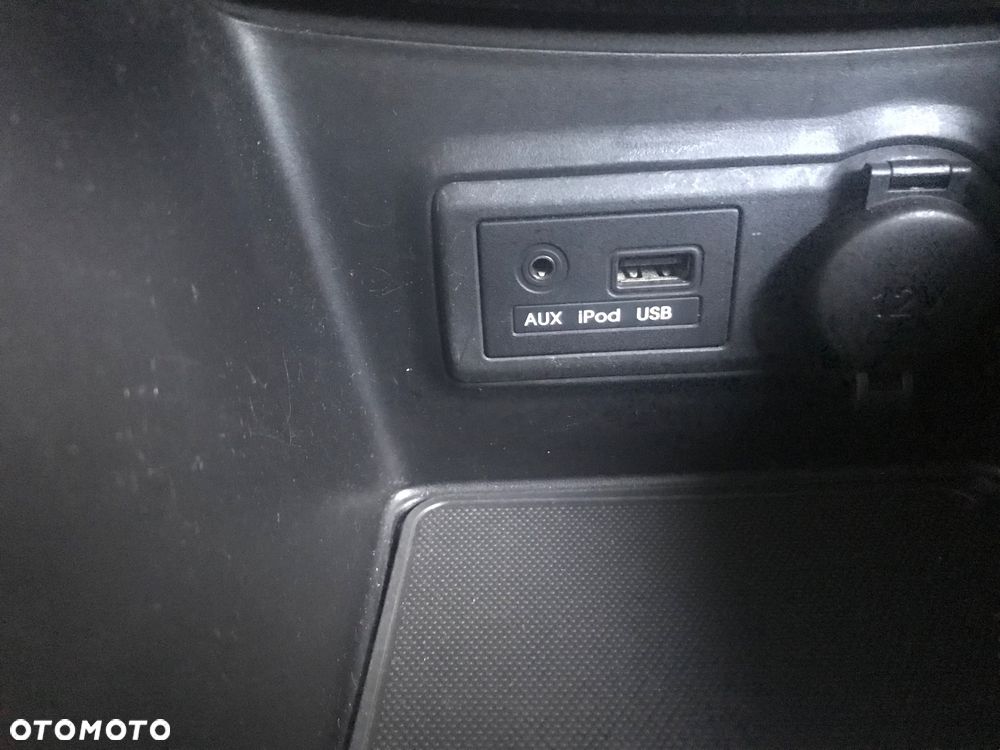 Hyundai ix20 1.4 Premium - 12