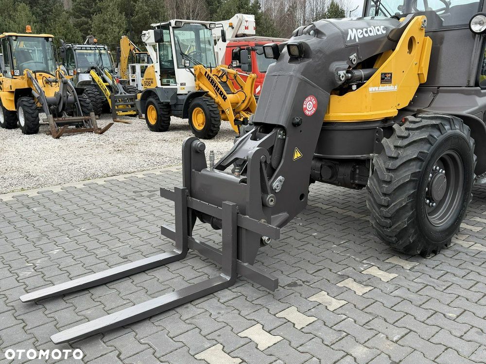 Mecalac AS 700 Obrotowe ramie Szybko-Złącze Mało motogodzin - 8