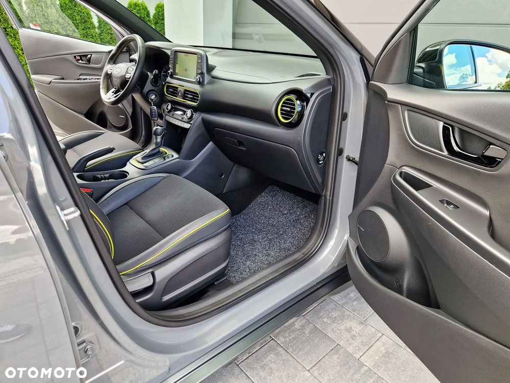 Hyundai Kona 1.6 T-GDI DCT 4WD Unique - 19