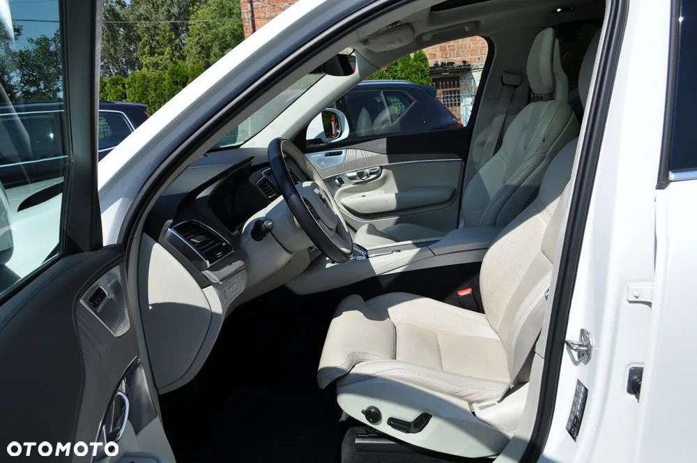 Volvo XC 90 T8 AWD Plug-In Hybrid Inscription 7os - 13