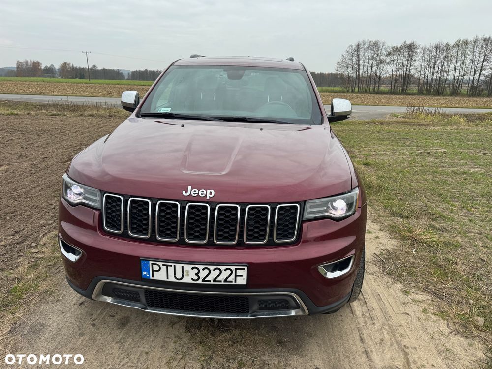 Jeep Grand Cherokee - 34