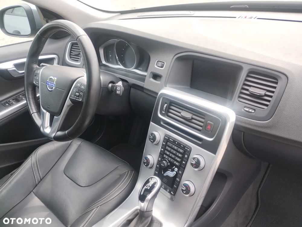 Volvo V60 - 22