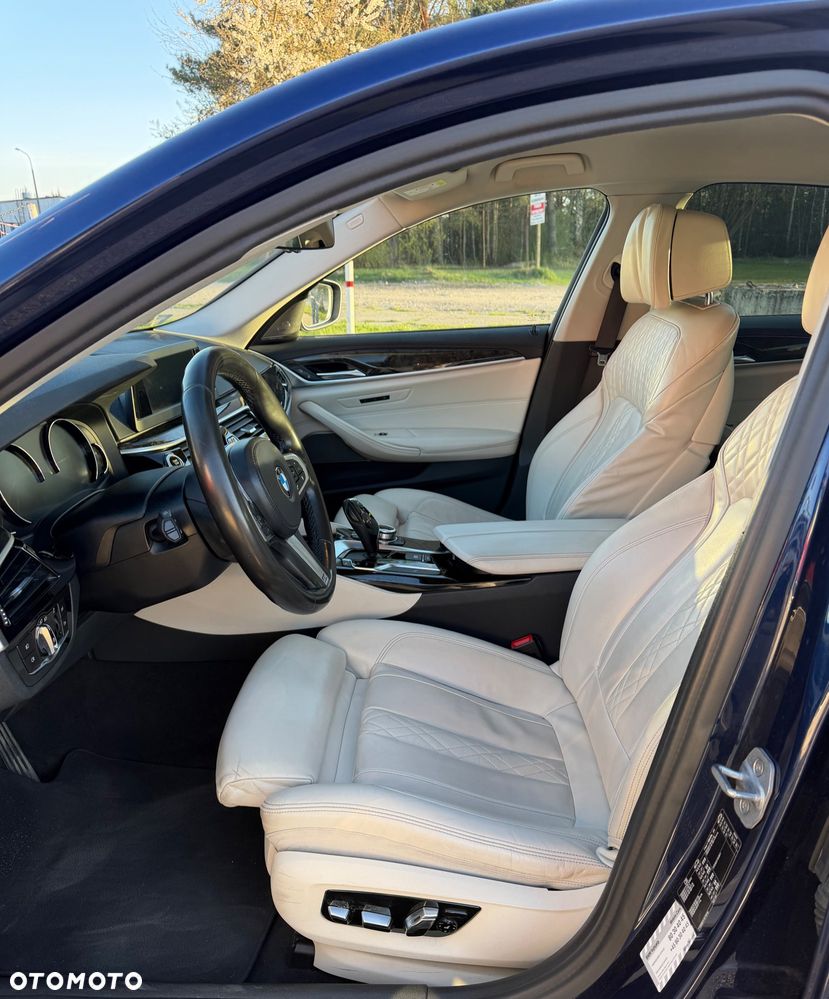 BMW Seria 5 520d - 10