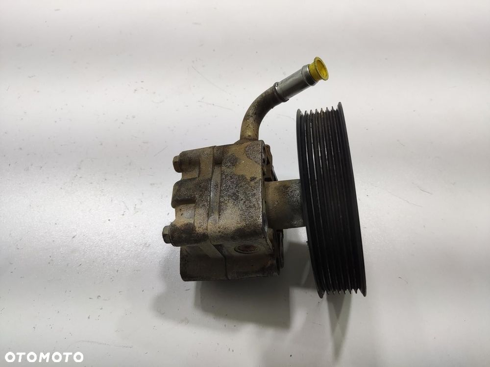 POMPA WSPOMAGANIA SUZUKI GRAND VITARA II 1.9 DDIS 2005-2010 49100-67J00 - 2